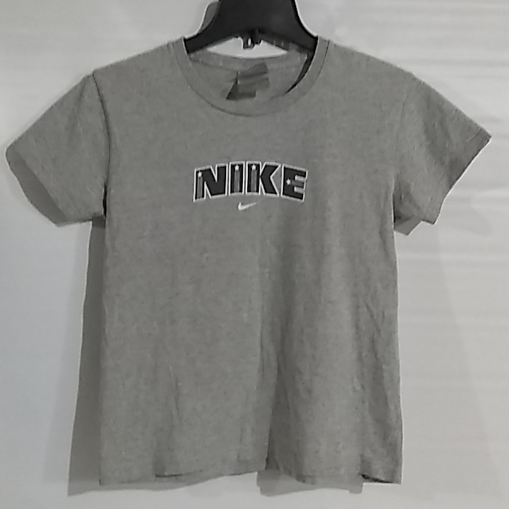 Nike Boy's Short Sleeve Tee Size S